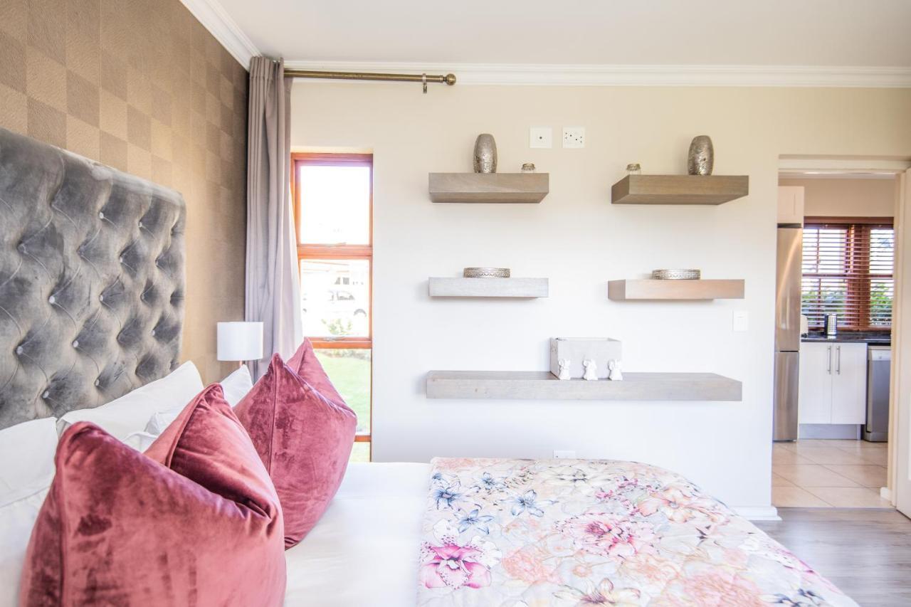 Six Whale Rock Gardens With Back Up Power For Load Shedding Διαμέρισμα Plettenberg Bay Εξωτερικό φωτογραφία